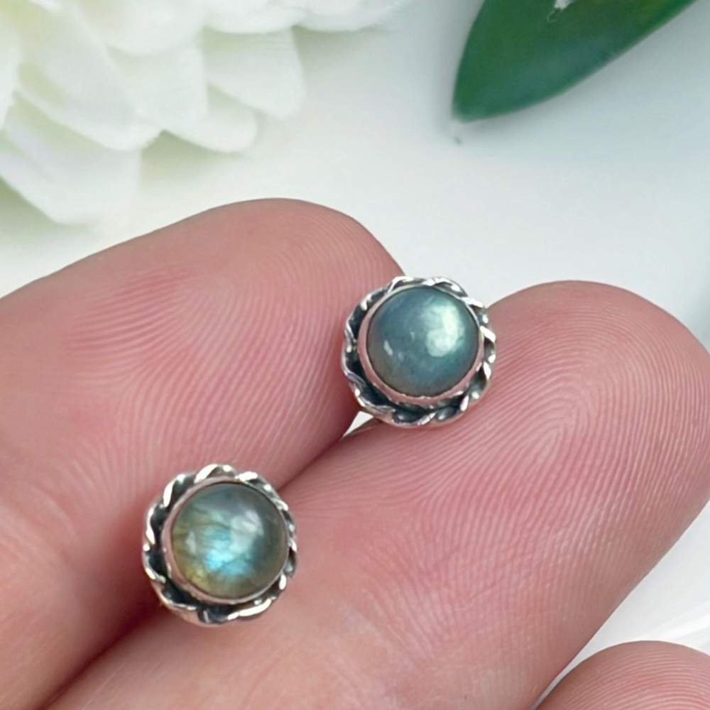 Blue & Green Flash Labradorite Earrings Pure Sterling Silver 925 Round Stud New